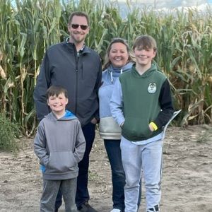 Meet your Posher, Becky